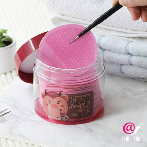 ELIZAVECCA Очищающие винные пэды Milky Piggy Hell-Pore Perfect Wine Sparkling Peeling Pad