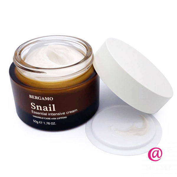 BERGAMO Крем для лица с муцином улитки Snail Essential Intensive Cream