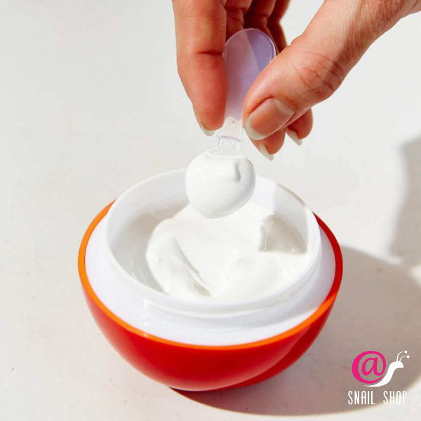 TONY MOLY Осветляющая томатная маска Tomatox Magic Massage Pack