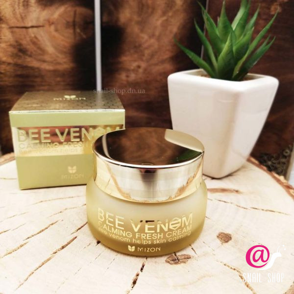 MIZON Крем для лица с прополисом и пчелиным ядом  Bee Venom Calming Fresh Cream