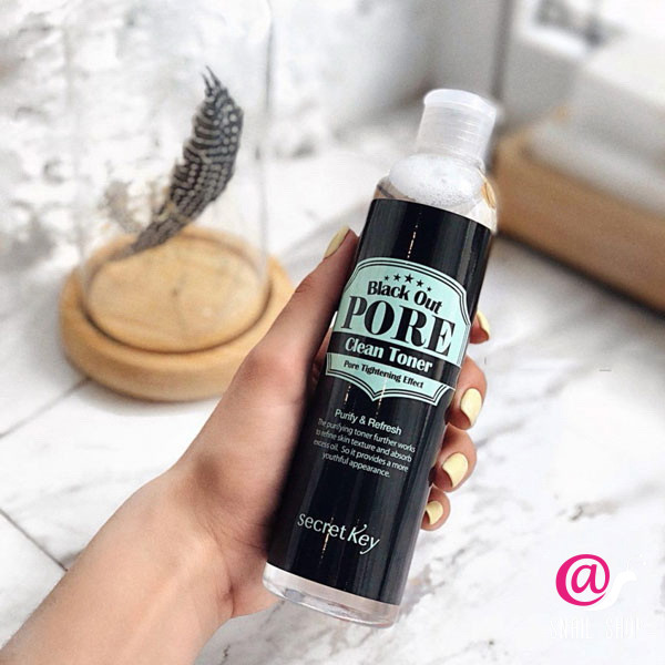 SECRET KEY Тонер с древесным углем для очищения и сужения пор Black Out Pore Clean Toner