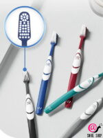 CLIO Зубная щетка с супертонкими щетинками New Perfection Antibacterial Double Fine Toothbrush