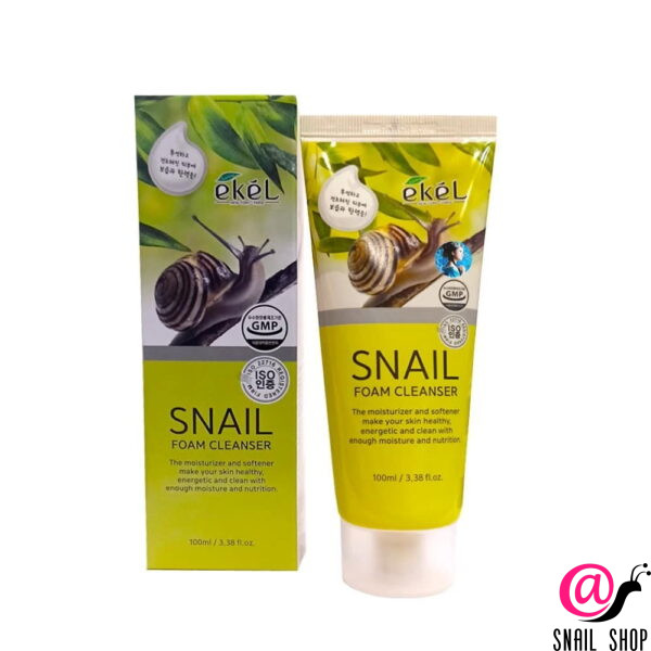 EKEL Очищающая пенка для лица с муцином улитки Snail Foam Cleanser