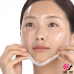 MEDIPEEL Увлажняющая маска-пленка Mooltox Hyaluron Layer Wrapping Mask