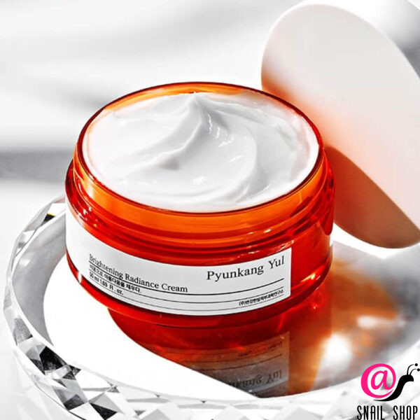 PYUNKANG YUL Крем осветляющий для лица Brightening Radiance Cream