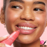 LANEIGE Восстанавливающий блеск-бальзам для губ "Красные ягоды" Lip Glowy Balm Berry