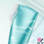 MEDICUBE Очищающая пенка с азелаиновой кислотой Azelaic Acid Niacinamide Deep Clean Foam Cleanser