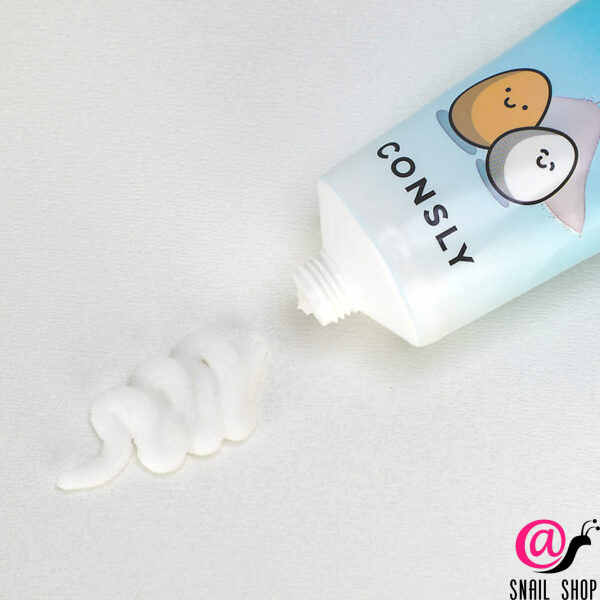 CONSLY Скраб для лица с содой и яичным белком Baking Soda Egg Pore Minimising Scrub