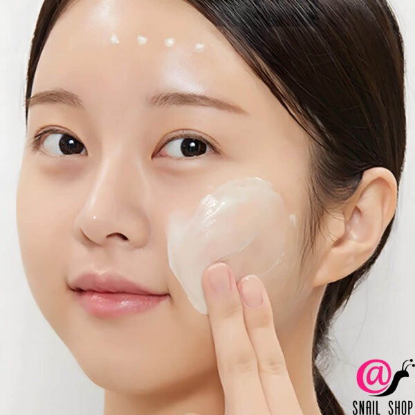 VT Cosmetics Крем точечный восстанавливающий с ретинолом и центеллой Cica Reti-a Cream 0.05